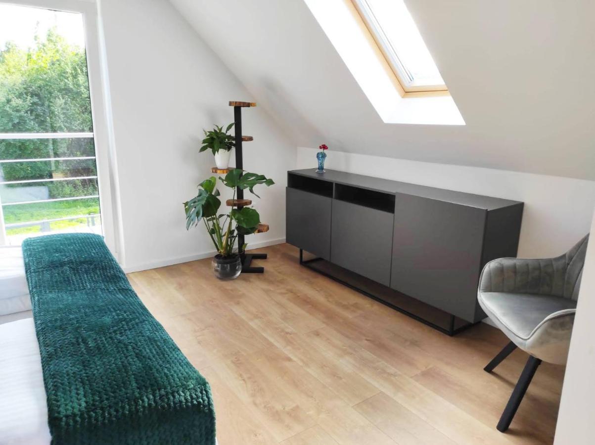Domek Nad Woda Liliput Jelenia Góra Esterno foto